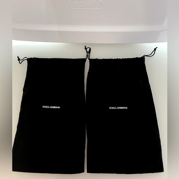 Dolce & Gabbana black patent leather loafers. Size 7.5 (37.5). Great condition! - Picture 5 of 6